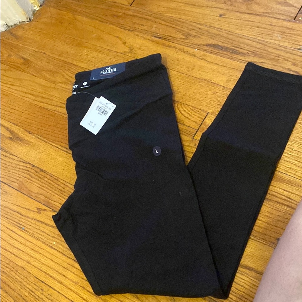 Hollister Jet Black Skinny Leggings